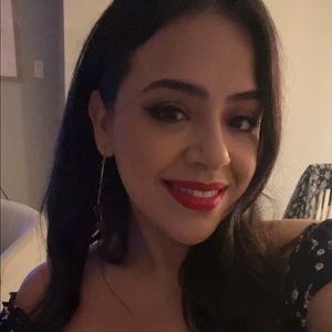 Meet your Posher, Annette